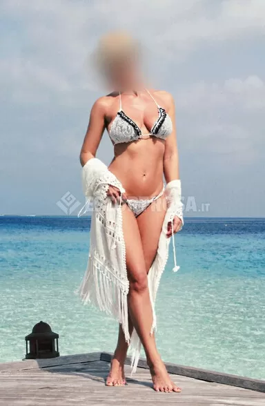 escort girl Giulia Biondi | Image 2