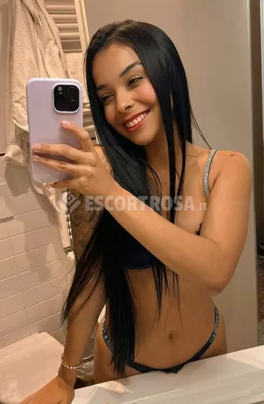 escort girl Brenda Brazilian